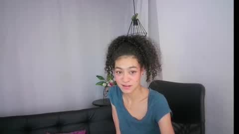 Snapshot of aurora_ath chatting on 01.22.25 Aurora ath online show from 01.22.25