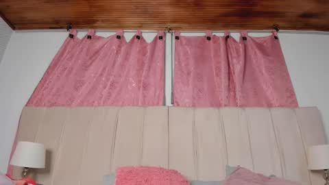 aurora_divine online show from 03.11.25