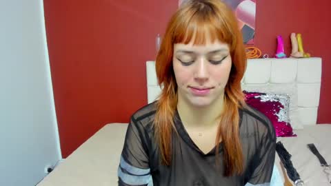 Snapshot of aurora_doll_ chatting on 01.22.25 AURORA online show from 01.22.25