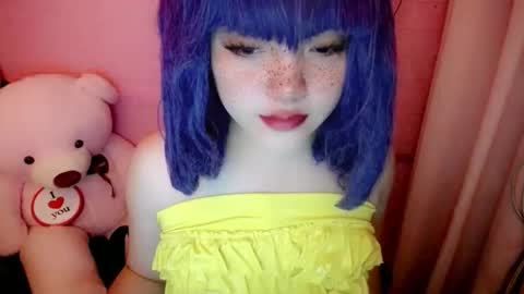 cute online show from 05.13.26