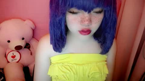 cute online show from 05.23.26