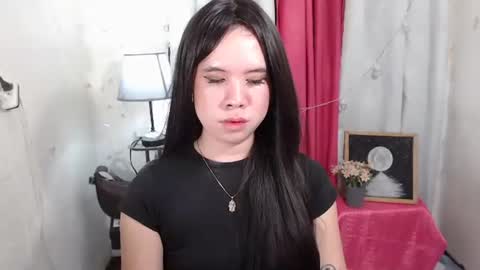 Snapshot of aurora_rosx chatting on 04.13.26 aurora xoxo online show from 04.13.26