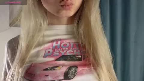 Aurora online show from 09.20.25