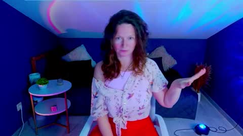 auroraborealis__ online show from 09.30.25