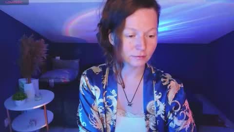 auroraborealis__ online show from 10.16.25