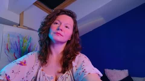 auroraborealis__ online show from 12.19.25