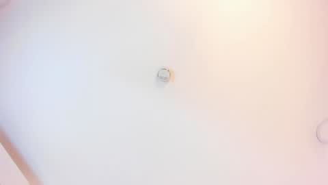 Snapshot of auroradurand chatting on 01.12.25 ...  ... online show from 01.12.25