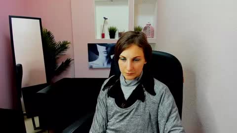 Snapshot of aurorascript chatting on 12.18.24 Aurora online show from 12.18.24