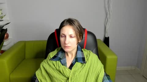 Snapshot of aurorascript chatting on 01.11.25 Aurora online show from 01.11.25