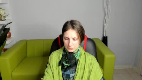 Snapshot of aurorascript chatting on 01.11.25 Aurora online show from 01.11.25