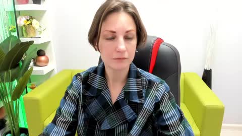 Snapshot of aurorascript chatting on 01.22.25 Aurora online show from 01.22.25