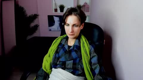 Snapshot of aurorascript chatting on 02.05.25 Aurora online show from 02.05.25