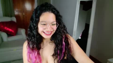 Aurora online show from 03.05.25