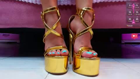 Snapshot of aurorasim chatting on 02.15.26 Aurora online show from 02.15.26