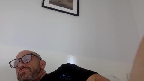 aussieguy59660 online show from 03.20.26