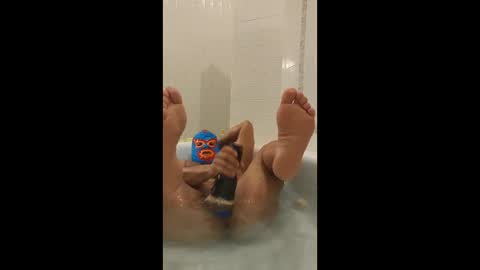 austin819 online show from 12.15.25