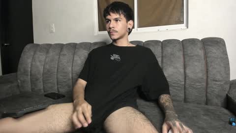 Snapshot of austin_falcon chatting on 01.22.25 Austin online show from 01.22.25