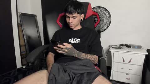 Snapshot of austin_falcon chatting on 02.10.25 Austin online show from 02.10.25