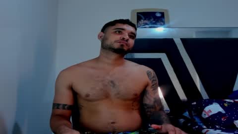 AustinTorres  online show from 12.04.24