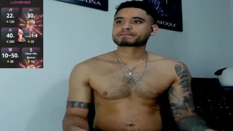 AustinTorres  online show from 02.10.25