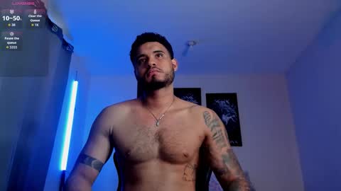 AustinTorres  online show from 10.18.25