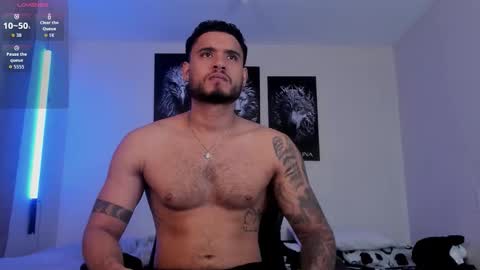 AustinTorres  online show from 11.11.25