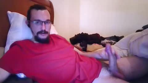 Snapshot of author980 chatting on 12.01.25 author980 online show from 12.01.25