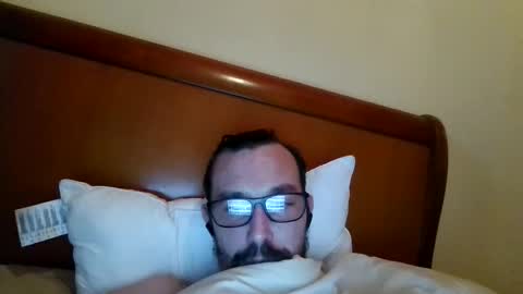 Snapshot of author980 chatting on 12.16.25 author980 online show from 12.16.25