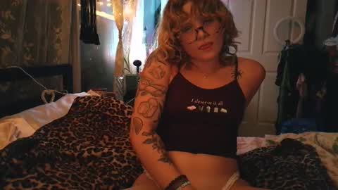 Autie 3 online show from 04.22.26