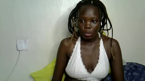 autumnbeagle online show from 10.05.25