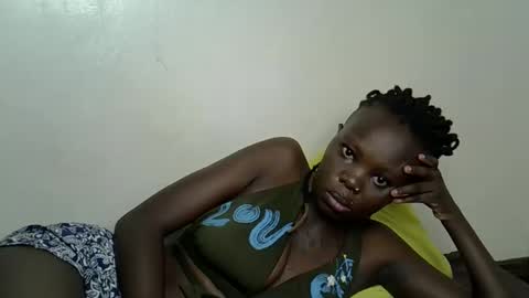 autumnbeagle online show from 11.18.25