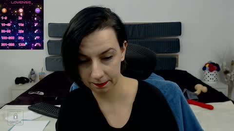 AutumnOpal online show from 01.22.25