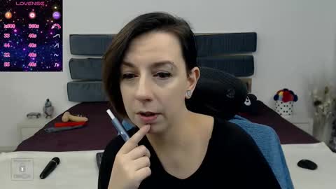 AutumnOpal online show from 02.20.25