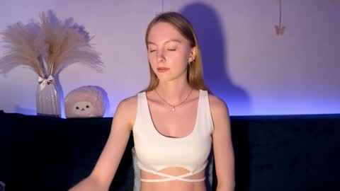 Annie online show from 09.24.25