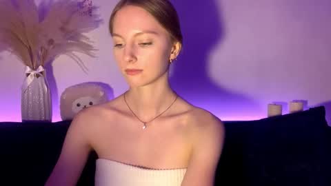 Annie online show from 09.28.25