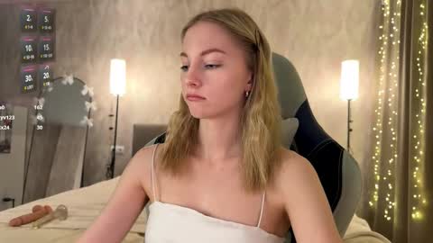 Annie online show from 02.06.26