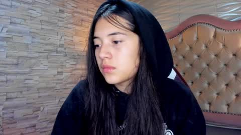 Snapshot of ava_broown chatting on 01.27.25 online show from 01.27.25