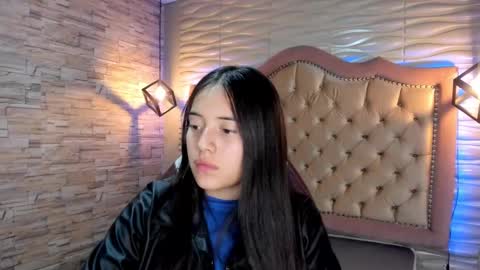 Snapshot of ava_broown chatting on 02.06.25 online show from 02.06.25