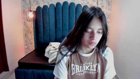 Snapshot of ava_broown chatting on 03.01.25 online show from 03.01.25