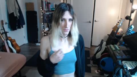 Ava online show from 05.14.26