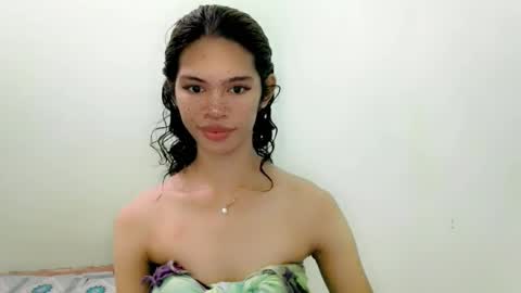 Snapshot of avacadaxcx chatting on 09.12.25 avacadaxcx online show from 09.12.25