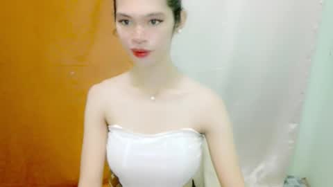 Snapshot of avacadaxcx chatting on 09.23.25 avacadaxcx online show from 09.23.25