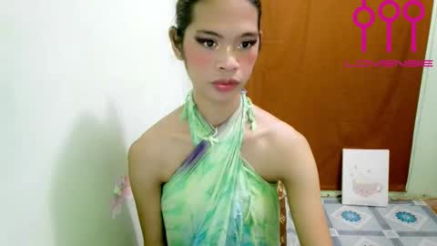 Snapshot of avacadaxcx chatting on 10.16.25 avacadaxcx online show from 10.16.25