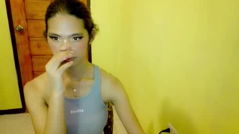 Snapshot of avacadaxcx chatting on 11.02.25 avacadaxcx online show from 11.02.25