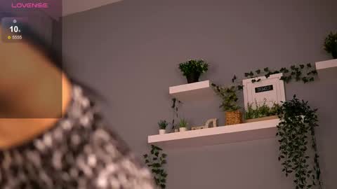 Ava online show from 04.18.26