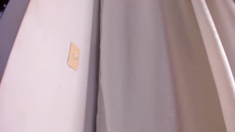 Snapshot of avaline_blanc chatting on 02.13.25 Avaline Help me reach 100 likes TRANSMISSION EVERY DAY FROM 39 PM online show from 02.13.25