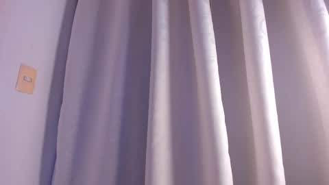 Snapshot of avaline_blanc chatting on 03.02.25 Avaline Help me reach 100 likes TRANSMISSION EVERY DAY FROM 39 PM online show from 03.02.25