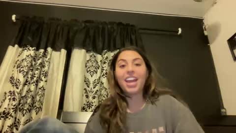 Snapshot of avamonroexo chatting on 12.31.24 Ava Monroe online show from 12.31.24