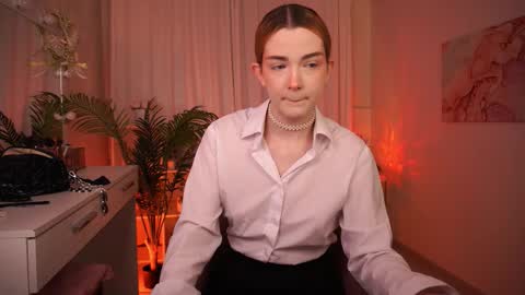  Ava  online show from 12.21.25