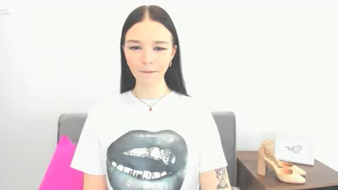 Snapshot of avasensitive69 chatting on 09.11.25 avasensitive69 online show from 09.11.25